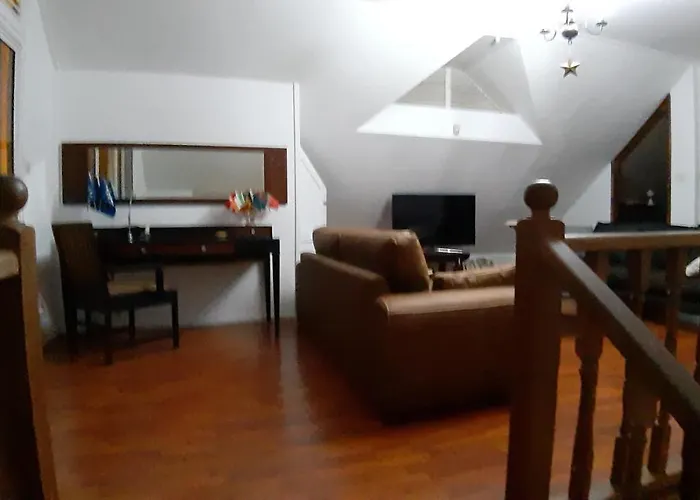 Belombre River Villa *